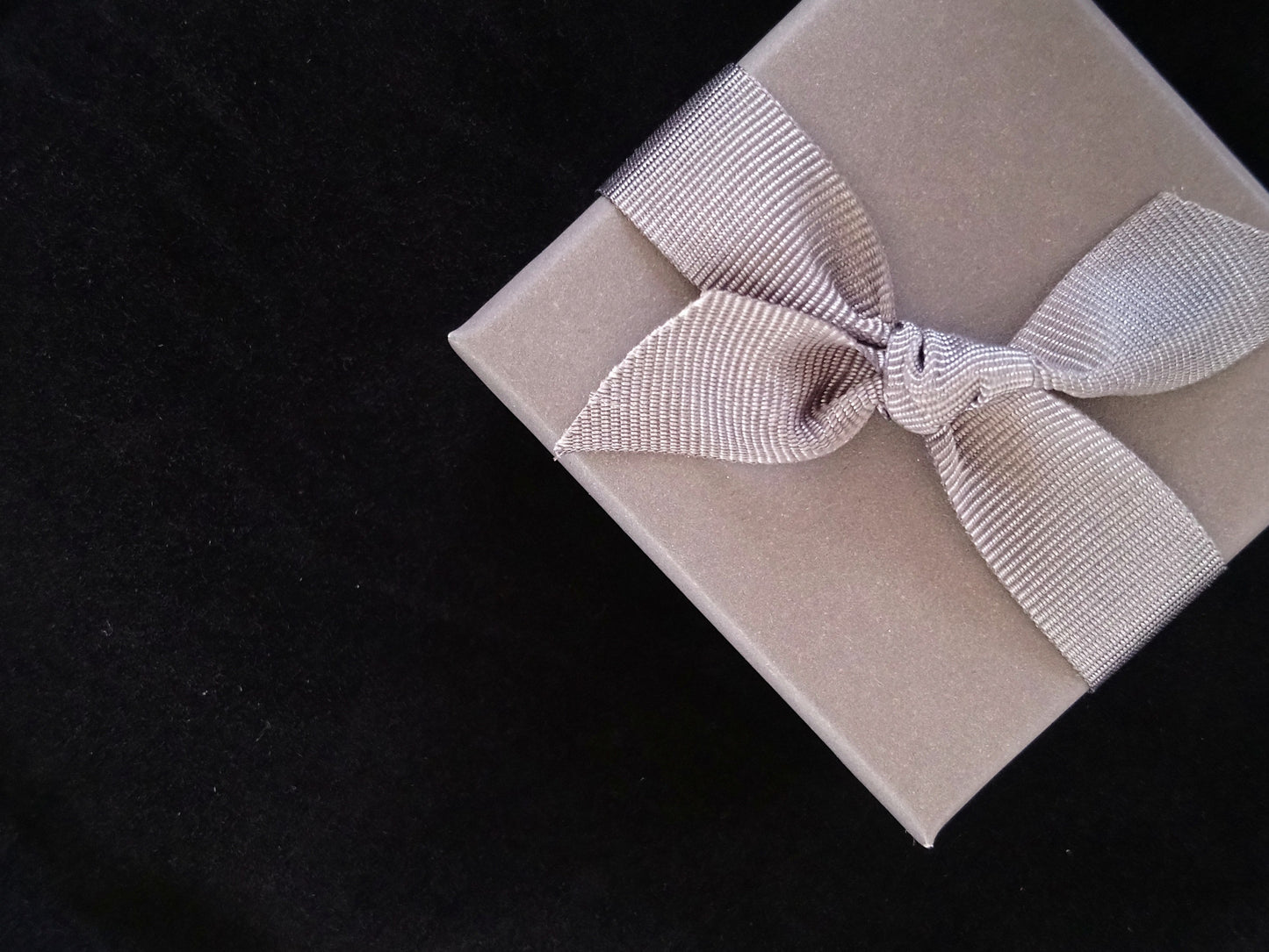 Storm Silver Trinity 3-ring pendant