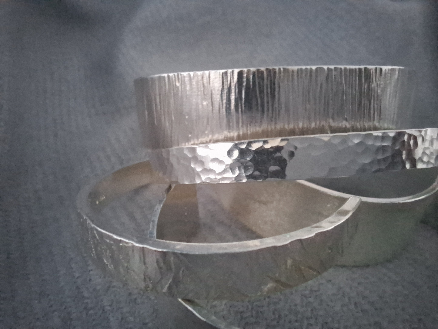 Rain silver narrow cuff bangle