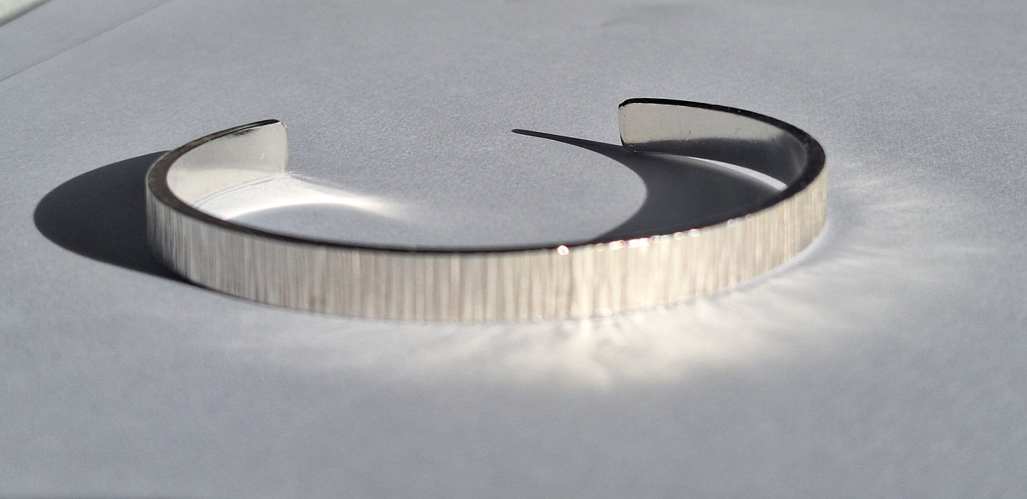 Ripple silver Cuff bangle