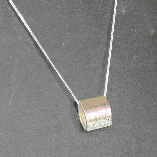 Rain silver baguette pendant necklace