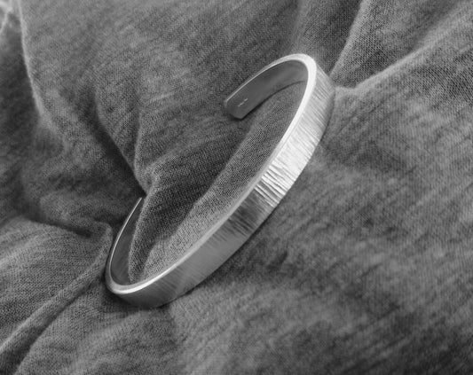 Ripple silver Cuff bangle